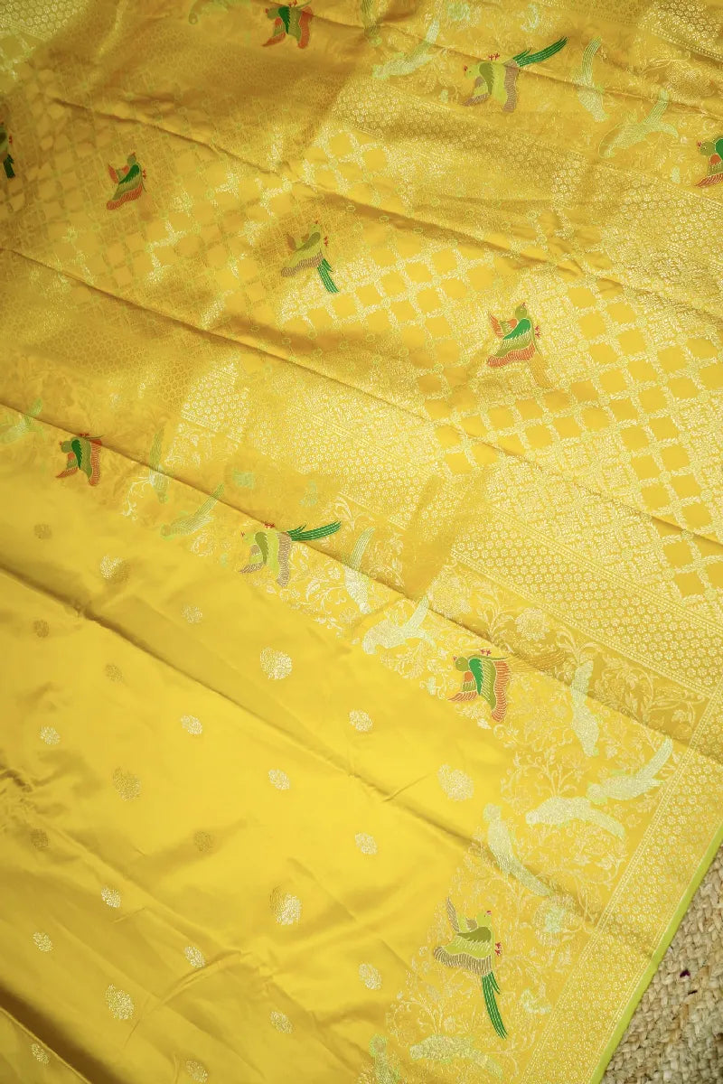 Lakmi Saree Ghar – Varanasi’s Most Loved Saree Store for Banarasi Silks