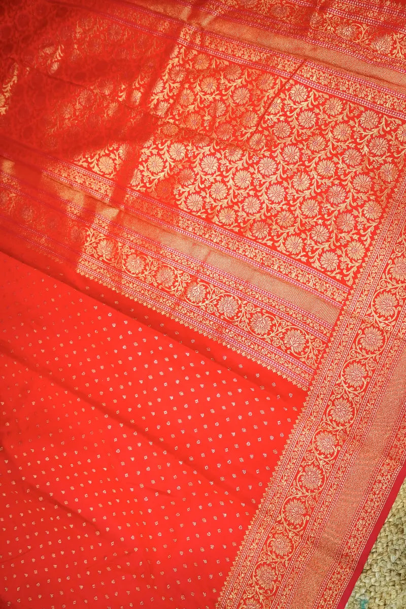 Saree Store in Varanasi with Royal Banarasi Collections – Lakmi Saree Ghar