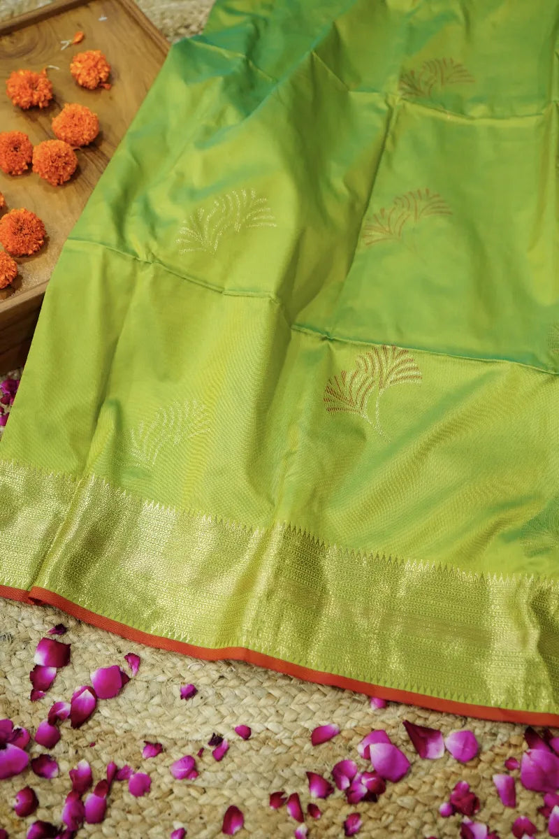 PISTA GREEN COLOR BANARASI SILK SAREE