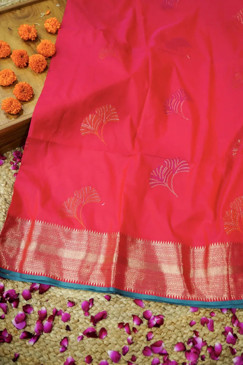 GAJARI COLOR BANARASI SILK SAREE