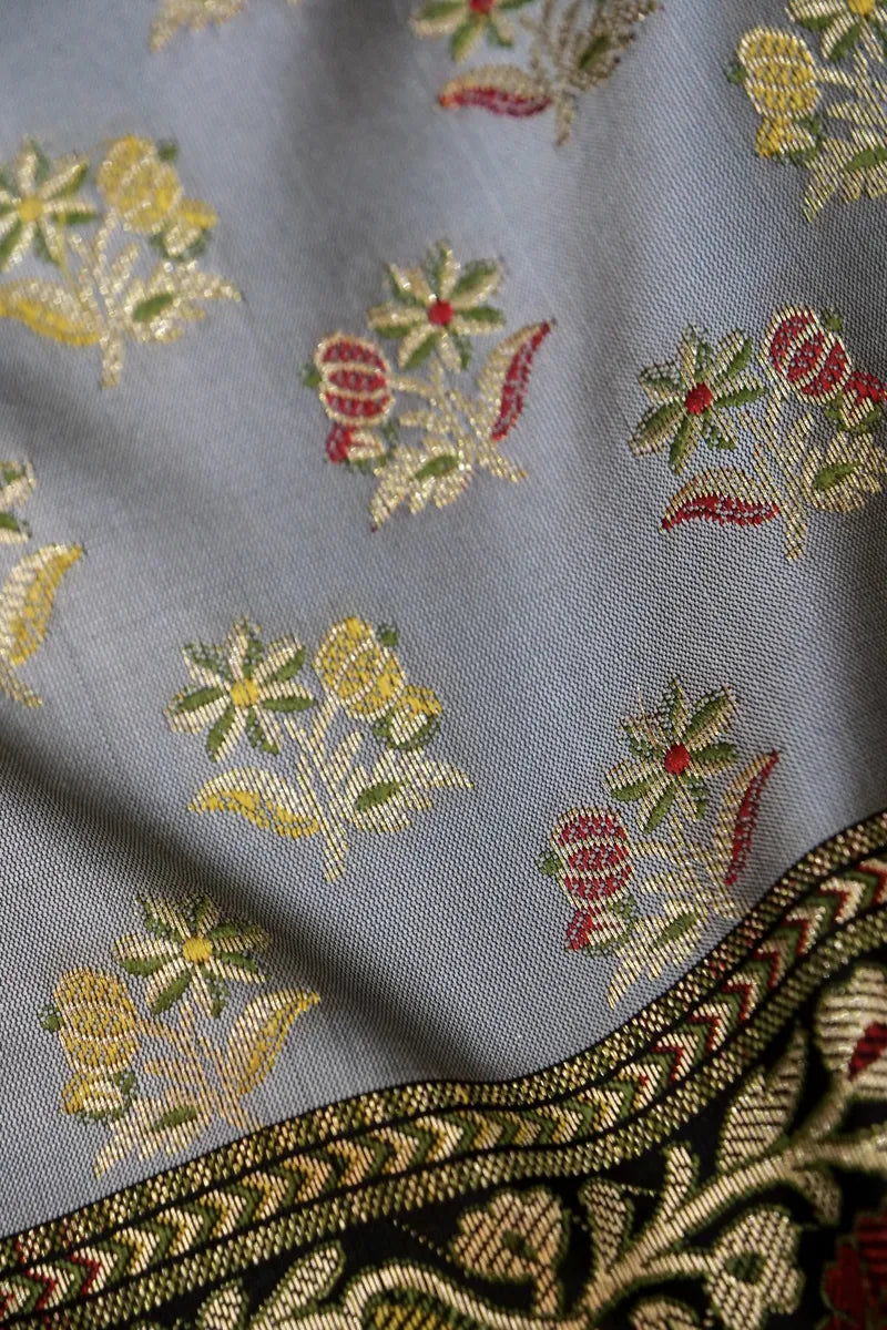Laxmi_Sarees_Varanasi_0011055544