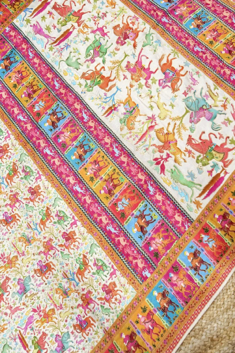 Laxmi_Sarees_Varanasi_0011187405