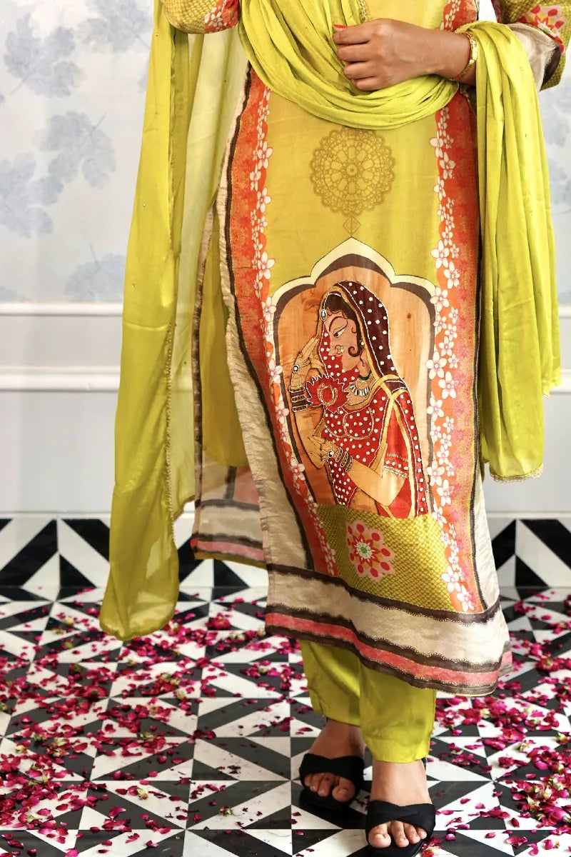 Laxmi_Sarees_Varanasi_0011189984