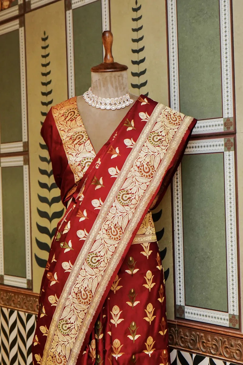 Laxmi_Sarees_Varanasi_001364857