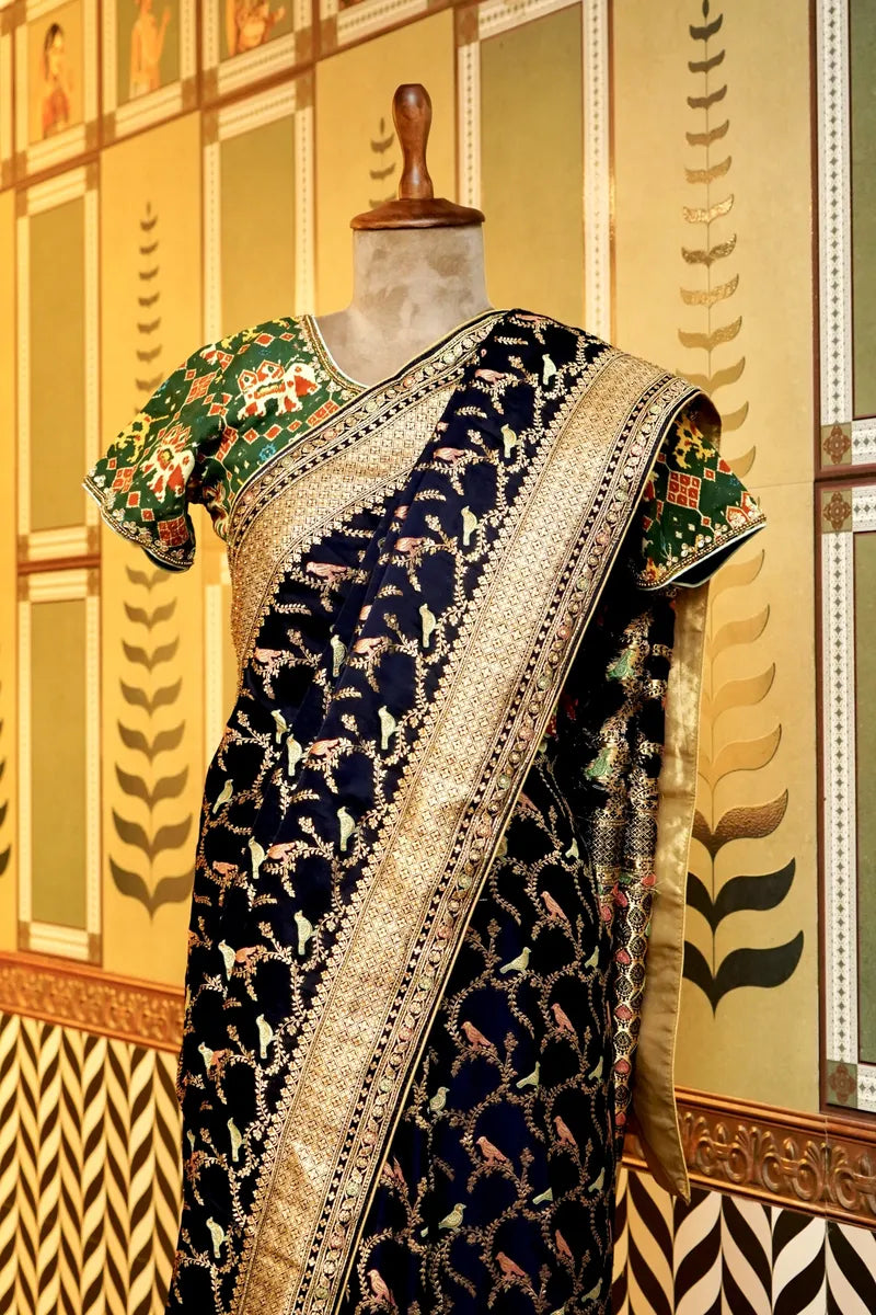 Laxmi_Sarees_Varanasi_001920275