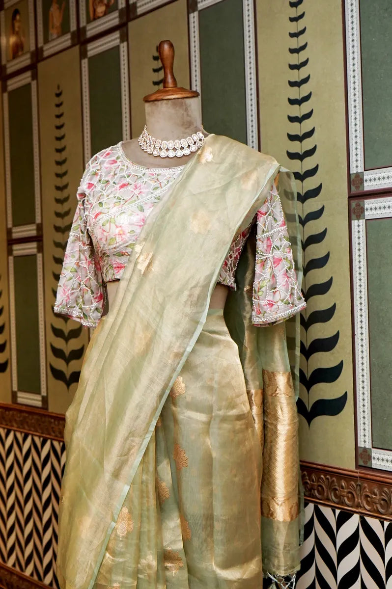 Laxmi_Sarees_Varanasi_001943808