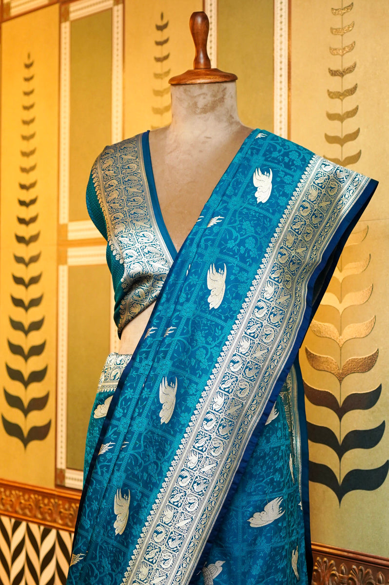 Laxmi_Sarees_Varanasi_001951817
