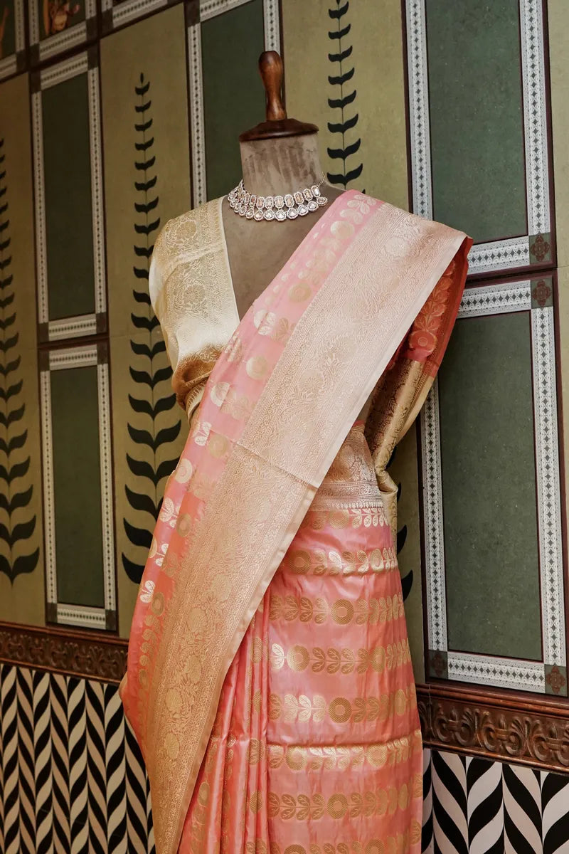 Laxmi_Sarees_Varanasi_002149401