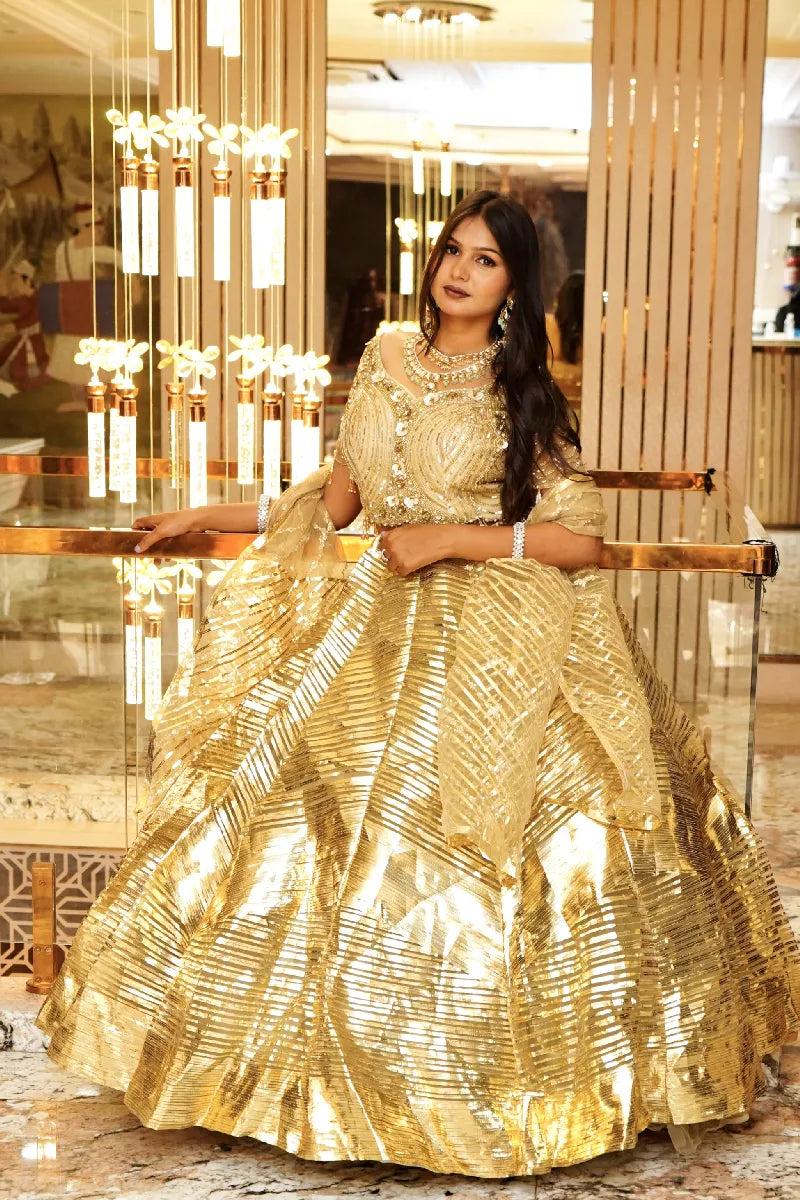 Laxmi_Sarees_Varanasi_00237822
