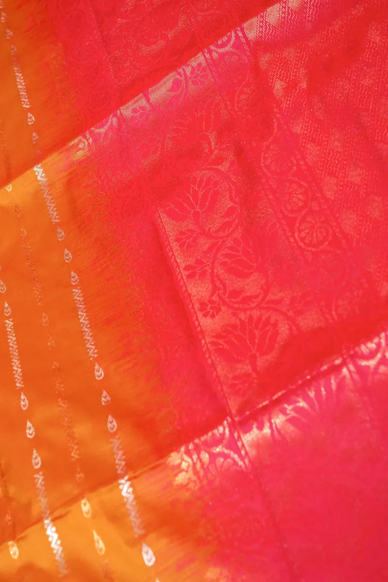 Laxmi_Sarees_Varanasi_0011117767