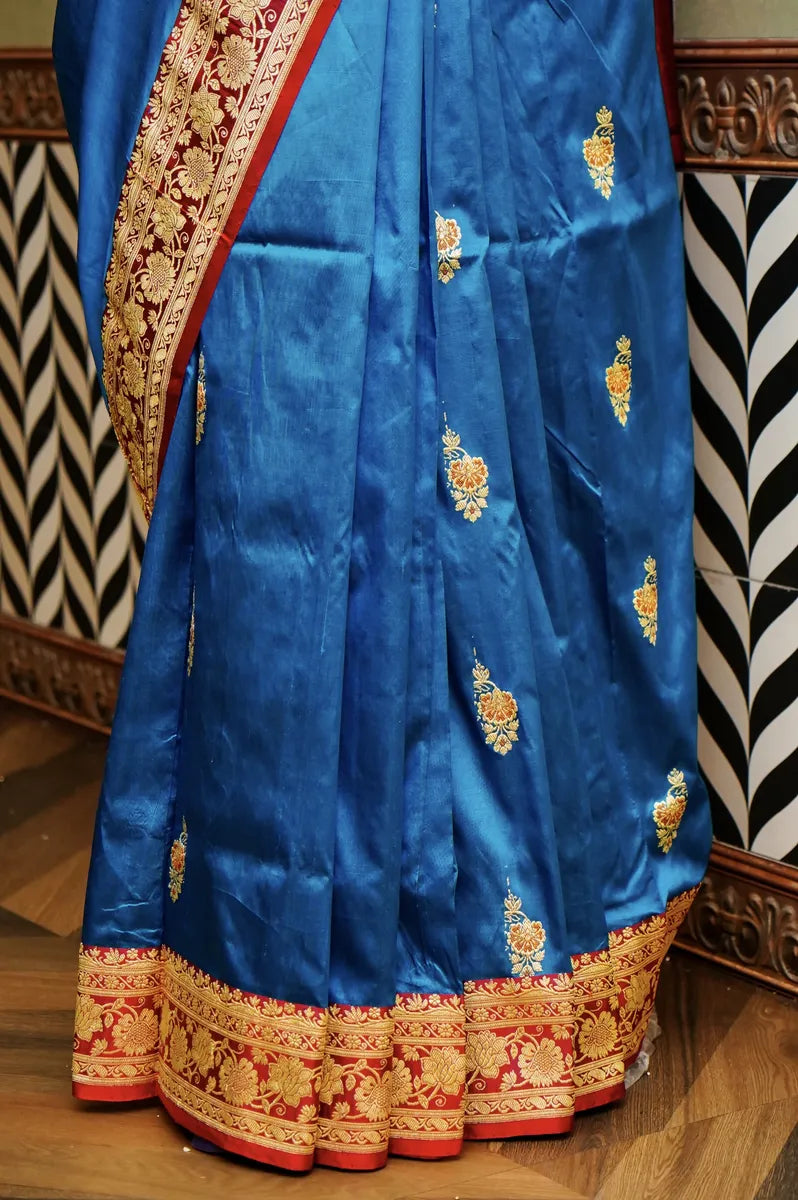 Laxmi_Sarees_Varanasi_001297986
