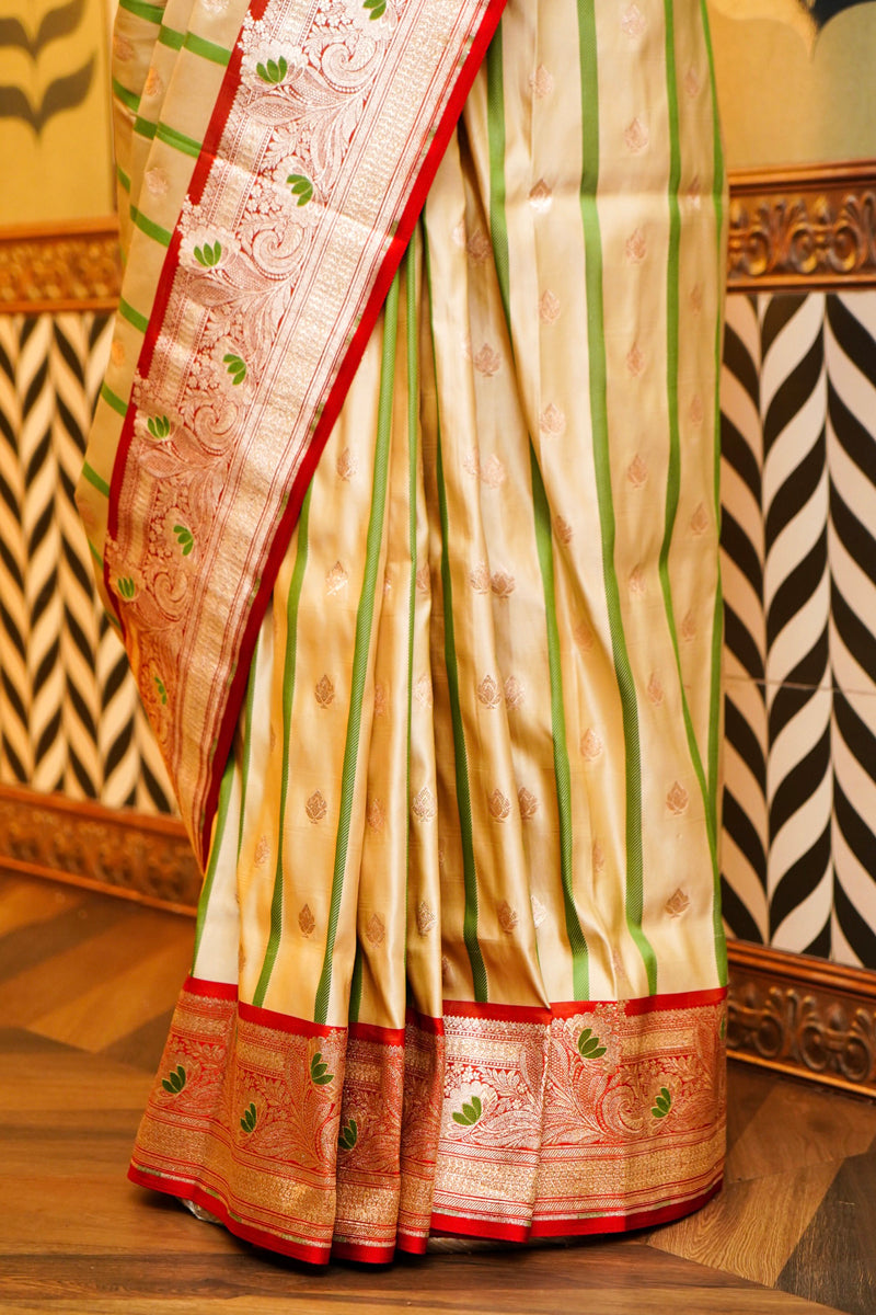 Laxmi_Sarees_Varanasi_001644776