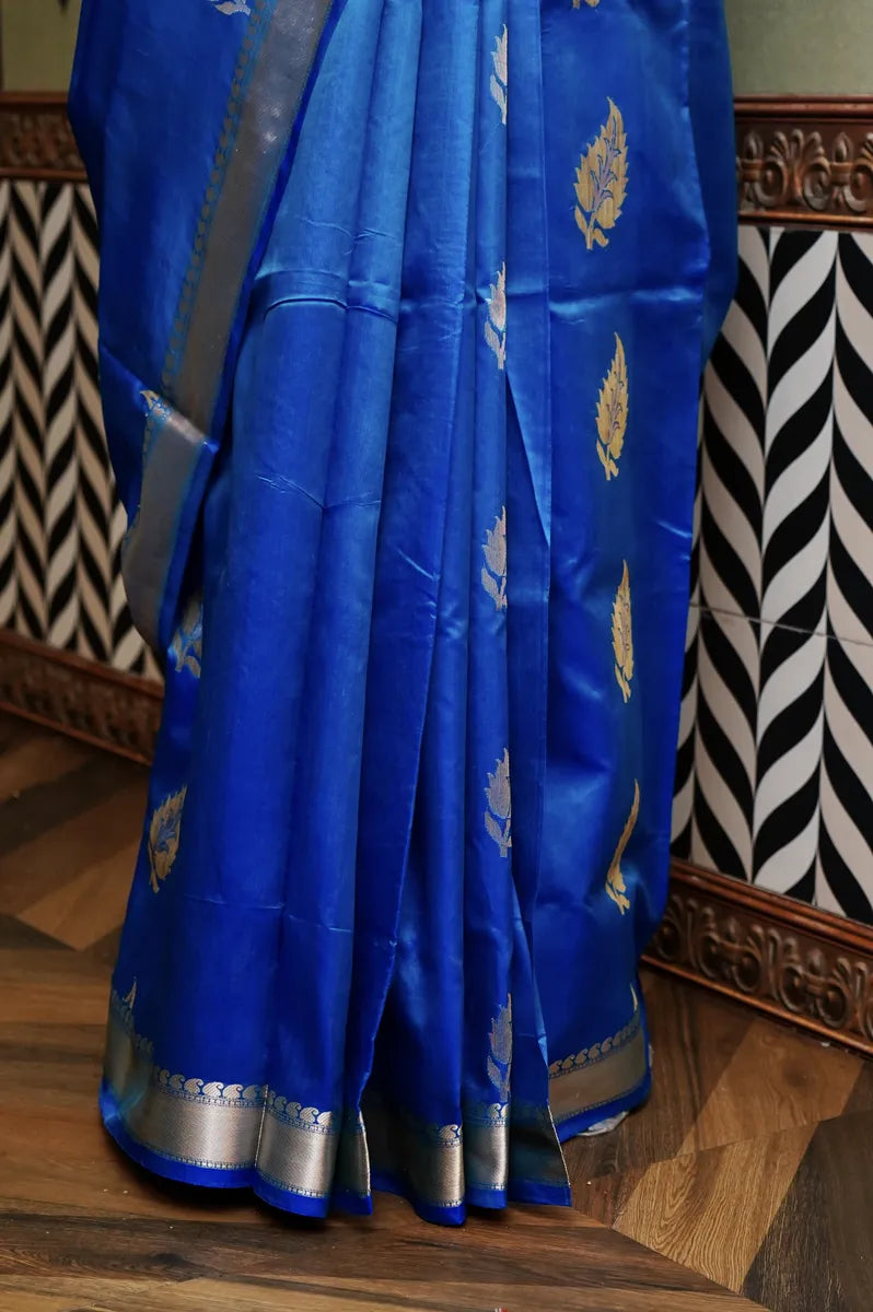 Laxmi_Sarees_Varanasi_001990199