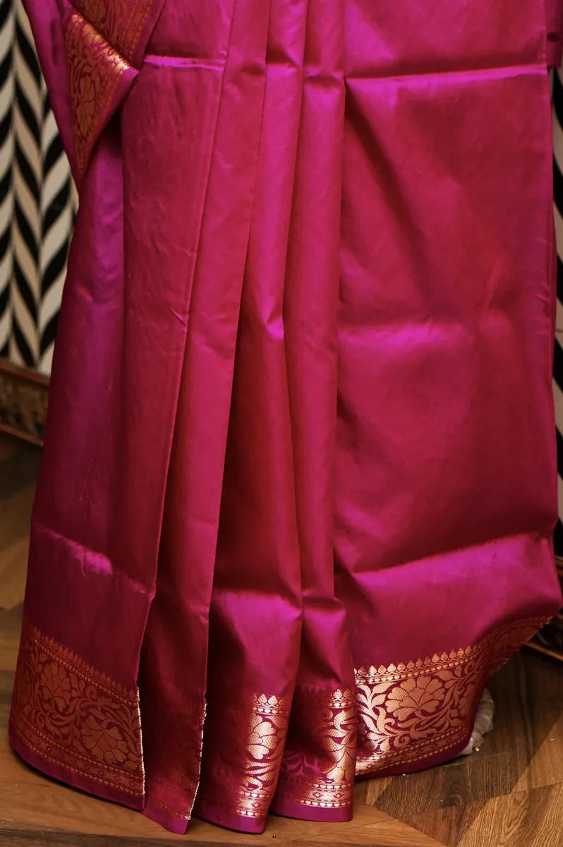 Laxmi_Sarees_Varanasi_001990223
