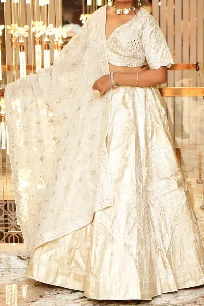 Luxury Banarasi Saree Collection - Best Saree Store in Varanasi