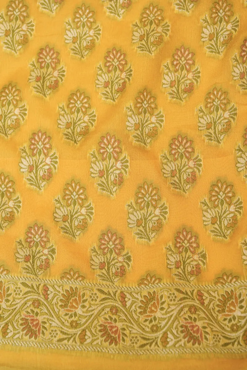 Laxmi_Sarees_Varanasi_0011011517