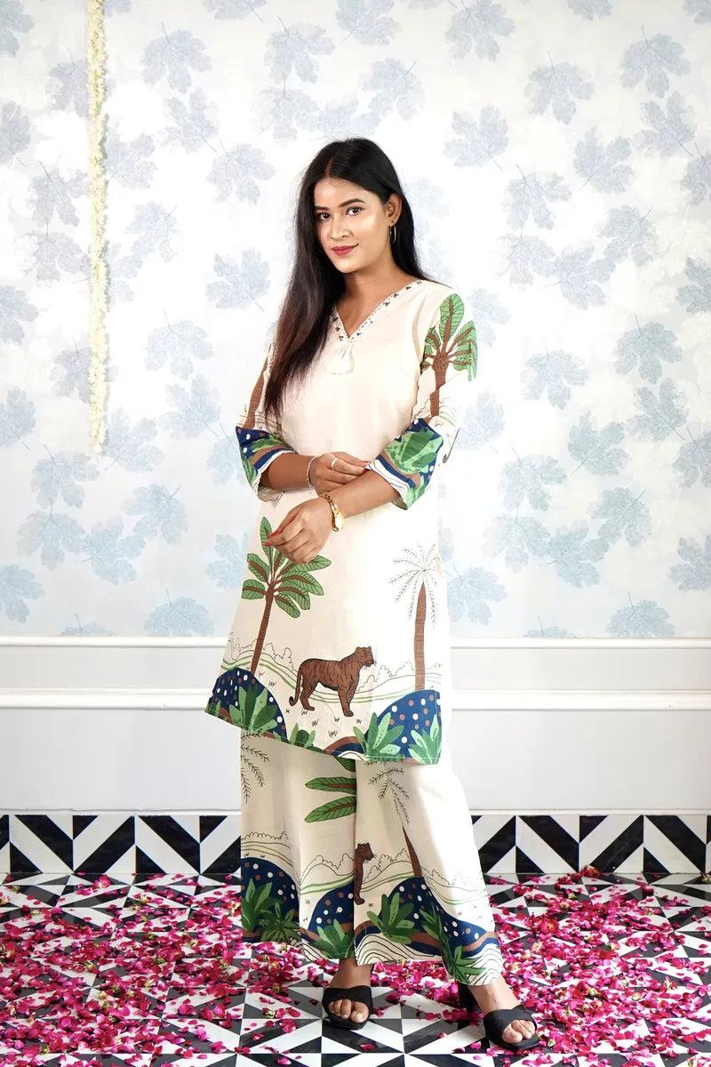 Laxmi_Sarees_Varanasi_0011155916