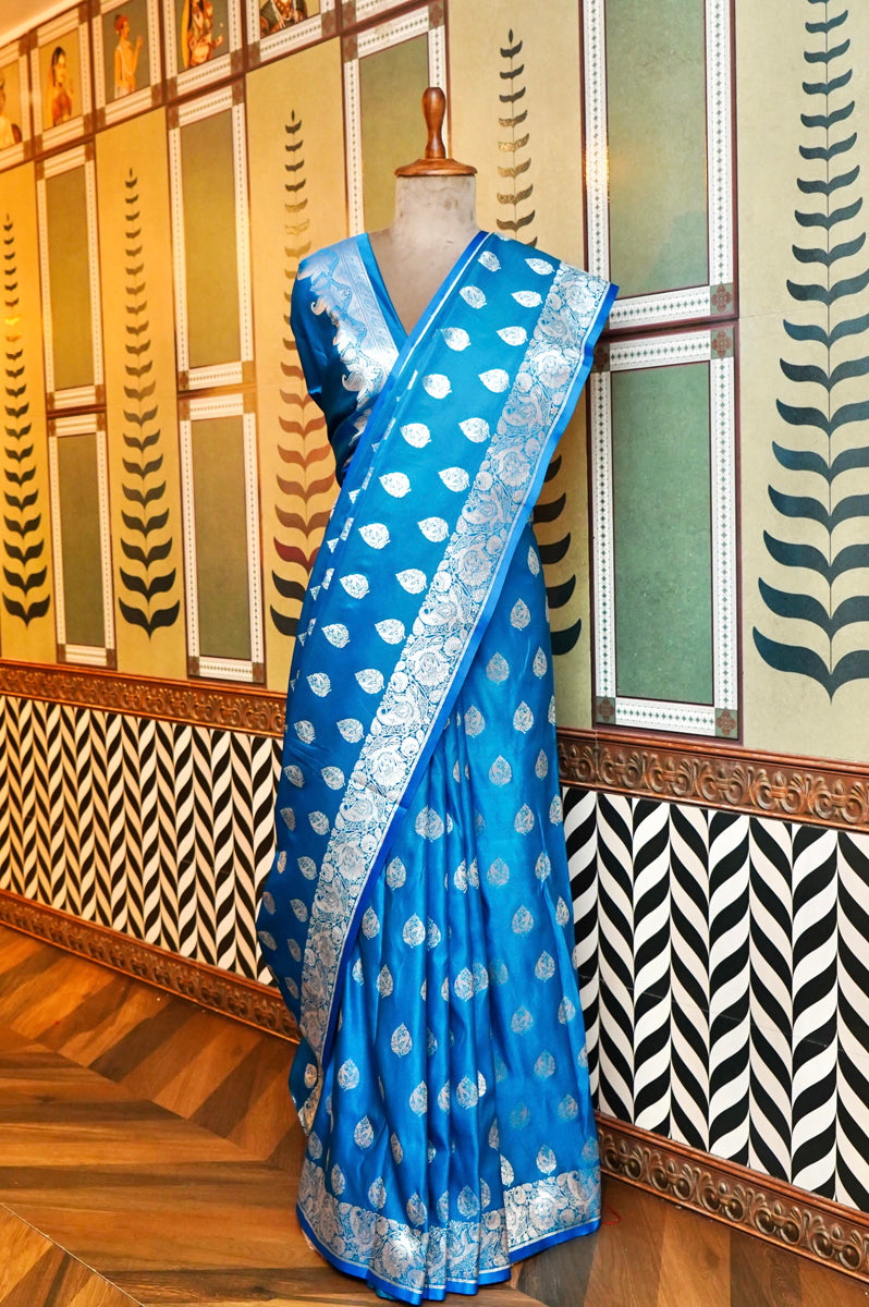 Laxmi_Sarees_Varanasi_0011049164