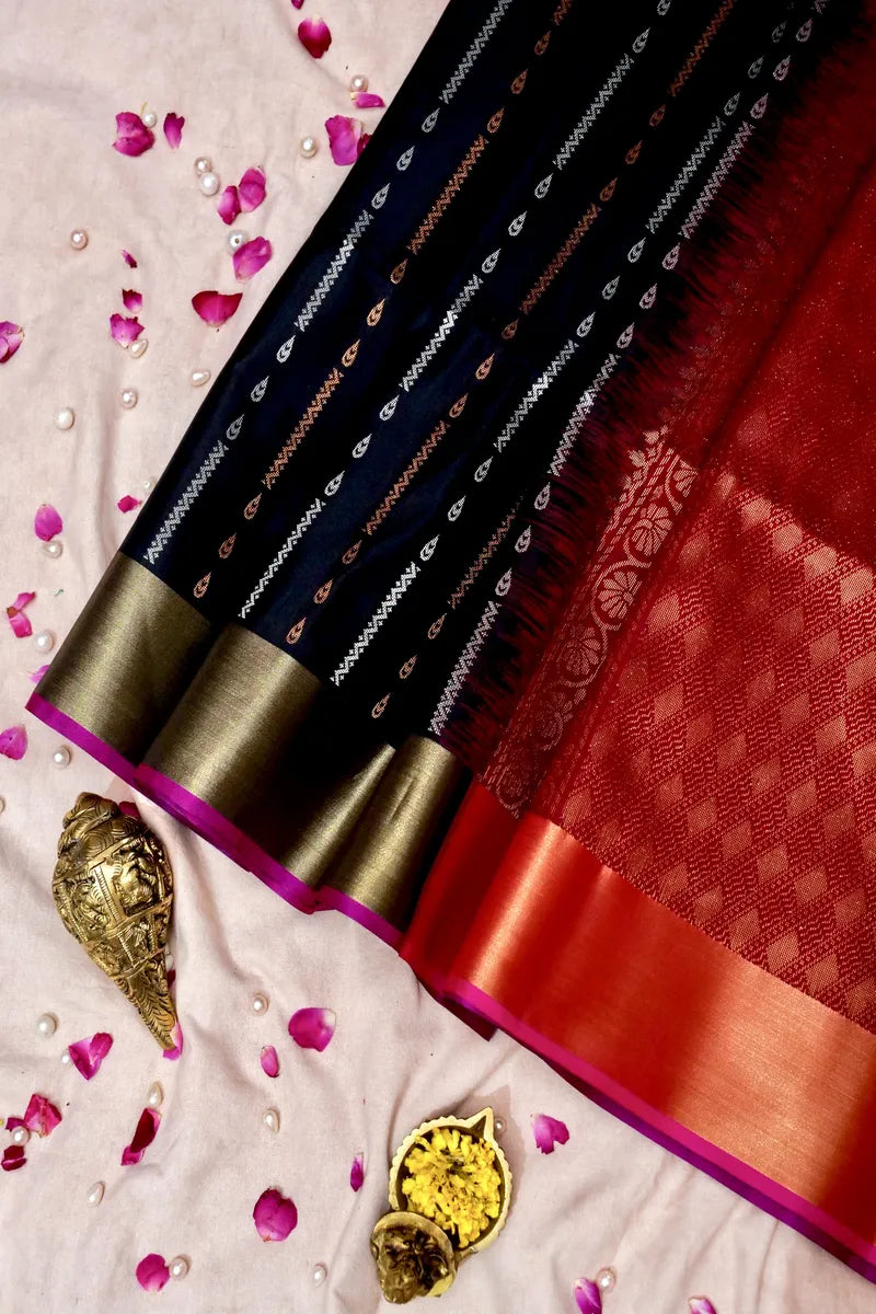 Laxmi_Sarees_Varanasi_0011117768