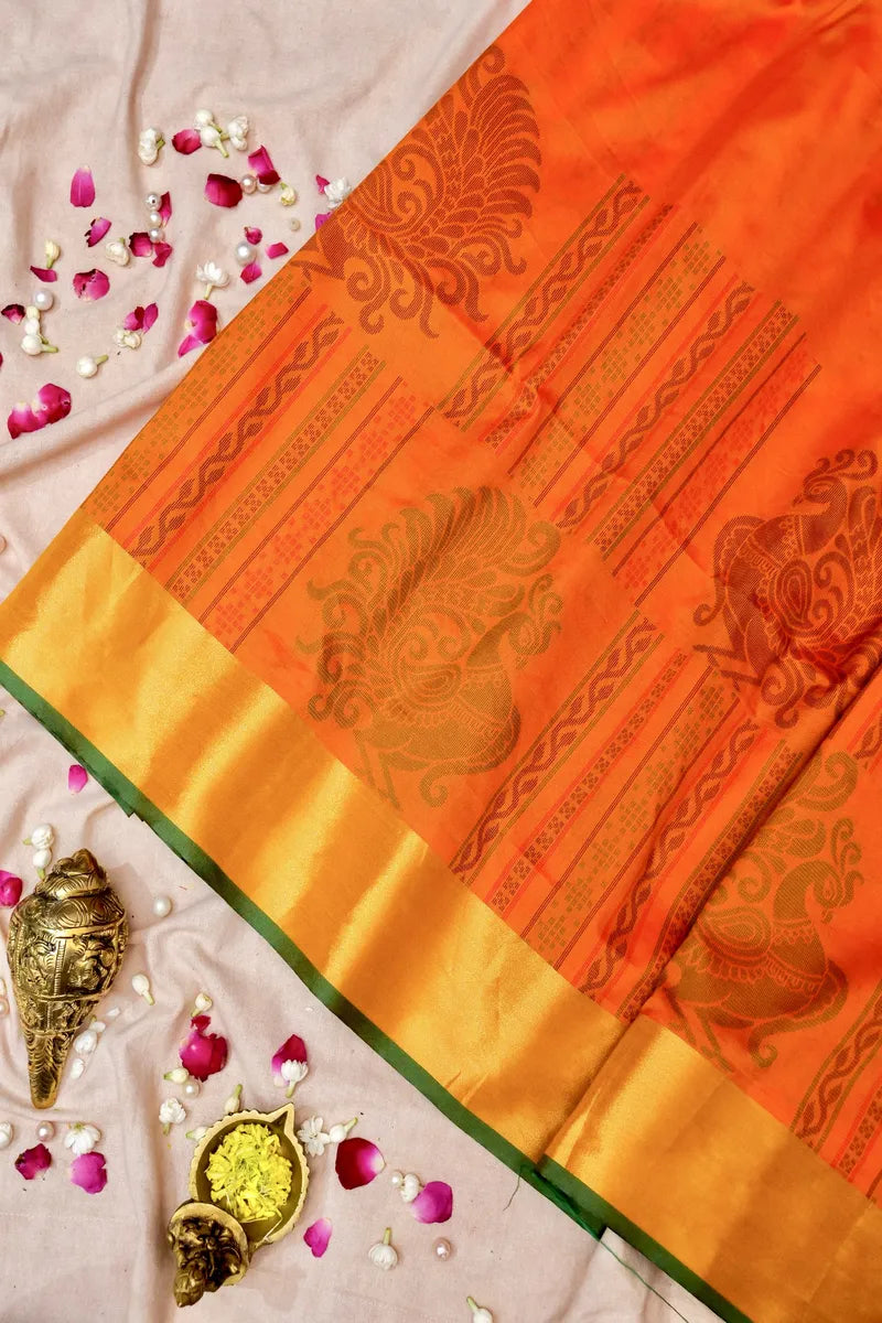 Laxmi_Sarees_Varanasi_0011117912