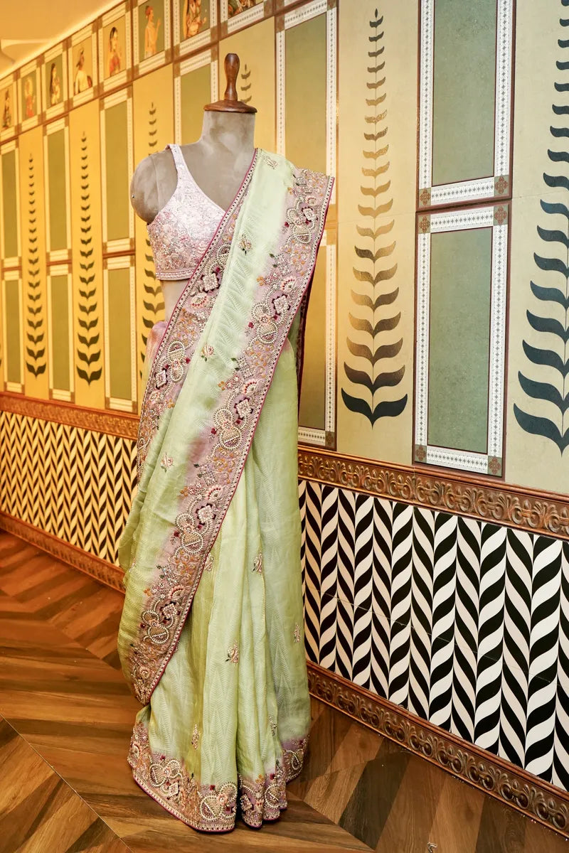 Laxmi_Sarees_Varanasi_001819648