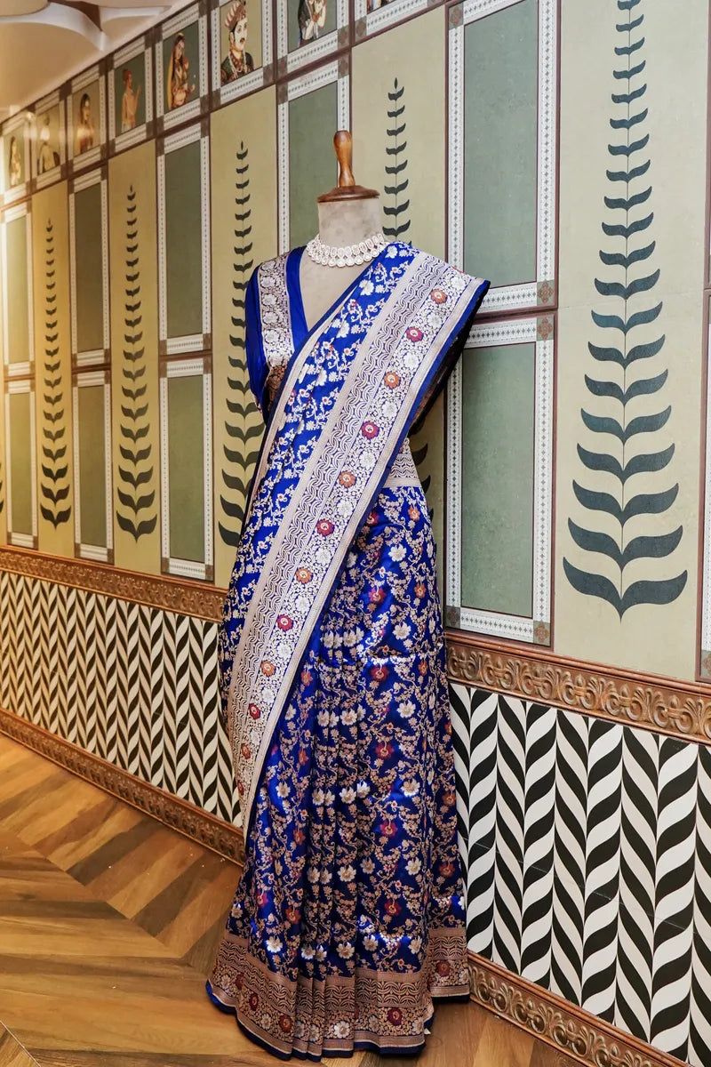 Laxmi_Sarees_Varanasi_002157346