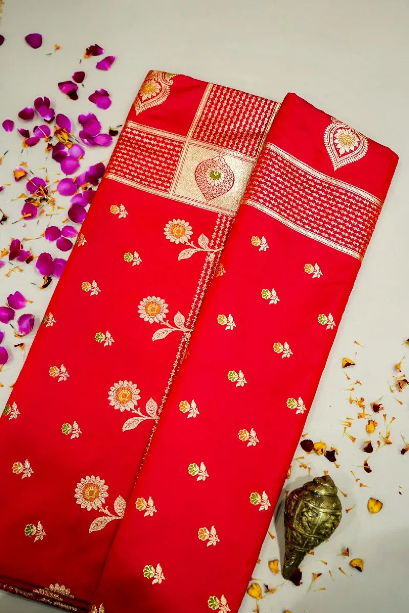 authentic silk weaving store