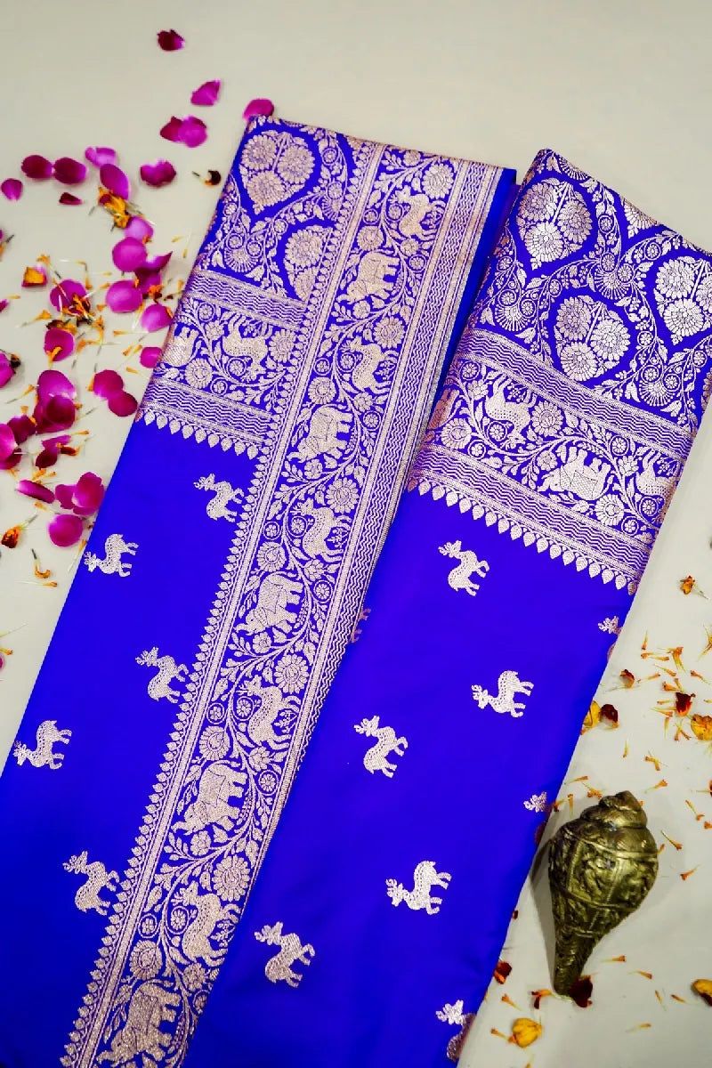 Best Banarasi saree showroom