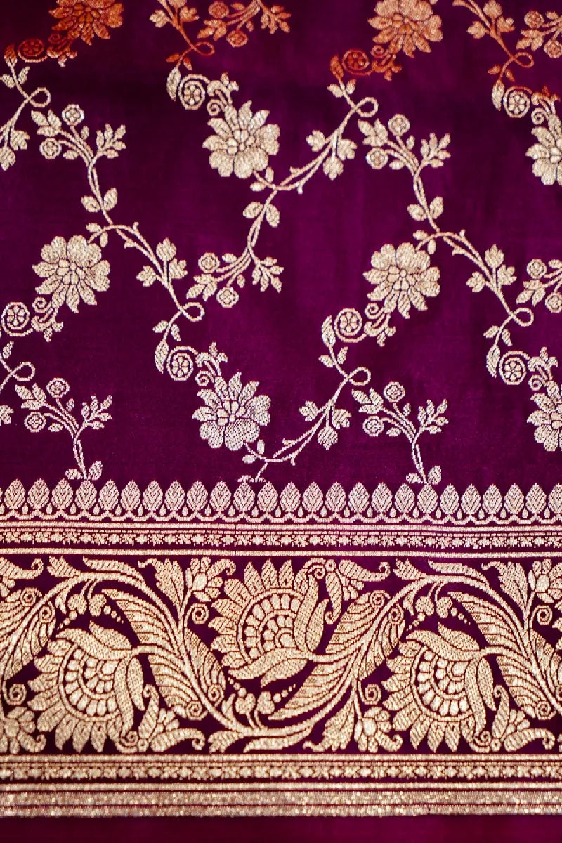 famous silk showroom Varanasi