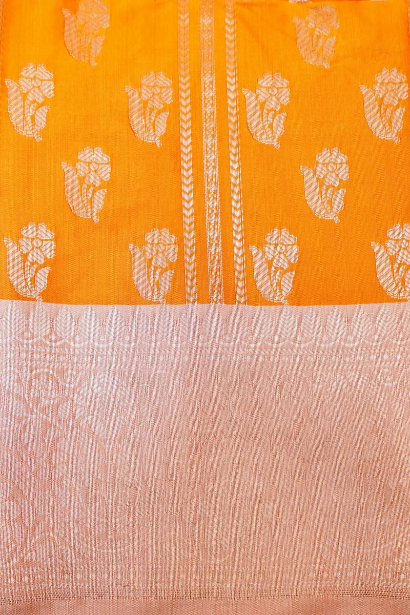 Best Saree Shop in Varanasi with exclusive bridal collections