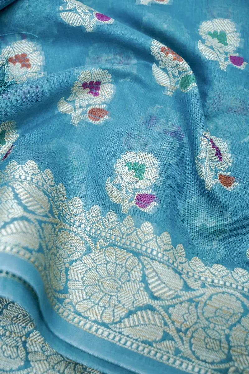 Best Saree Shop in India elegant Banarasi saree