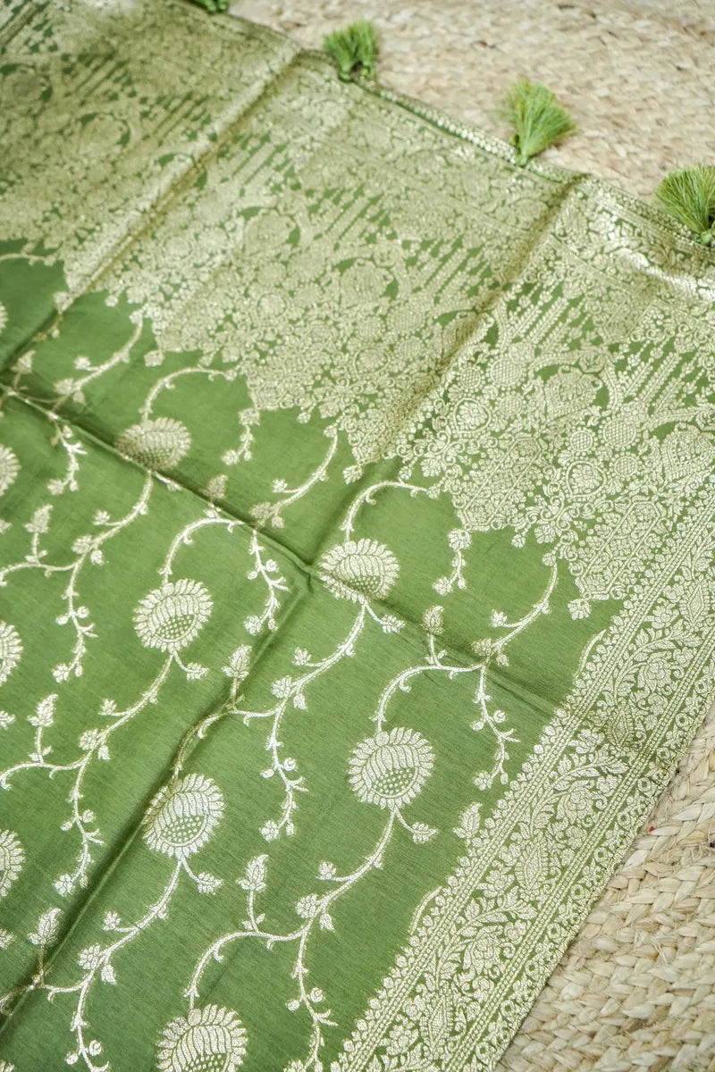 Best Saree Shop in India fashionable saree design