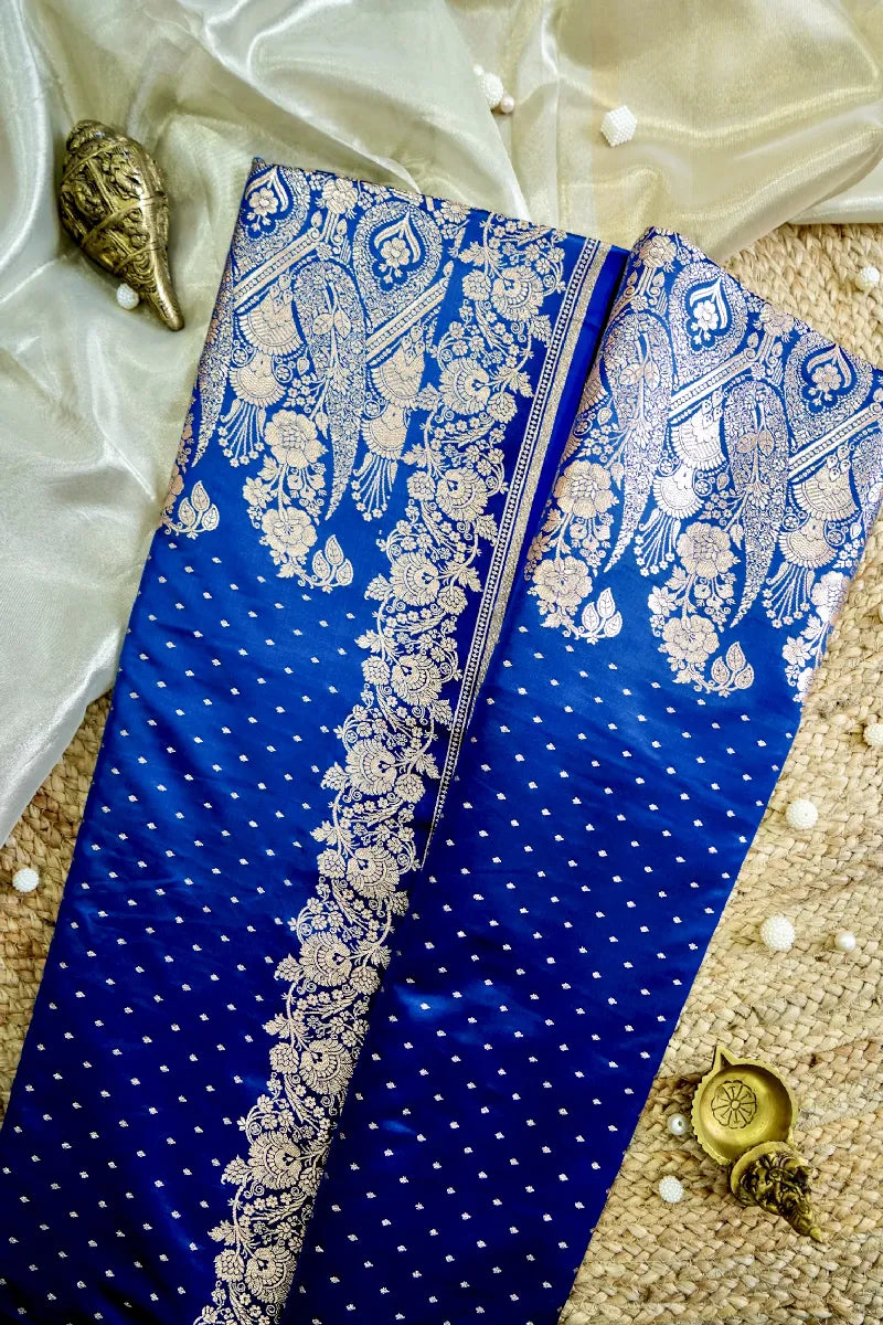 Wedding saree shop in Varanasi