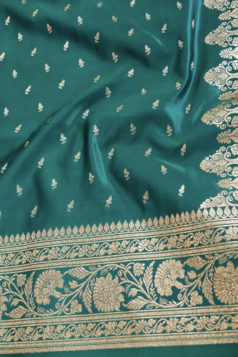 Affordable saree shop Varanasi