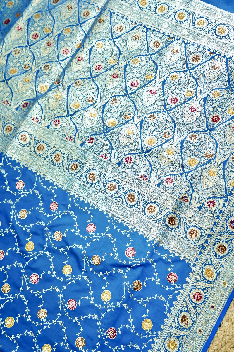 Handwoven sarees Varanasi