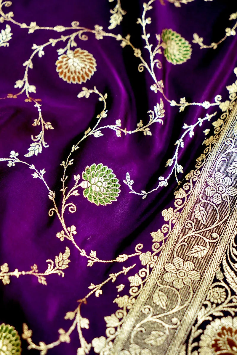 Pure silk sarees in Varanasi