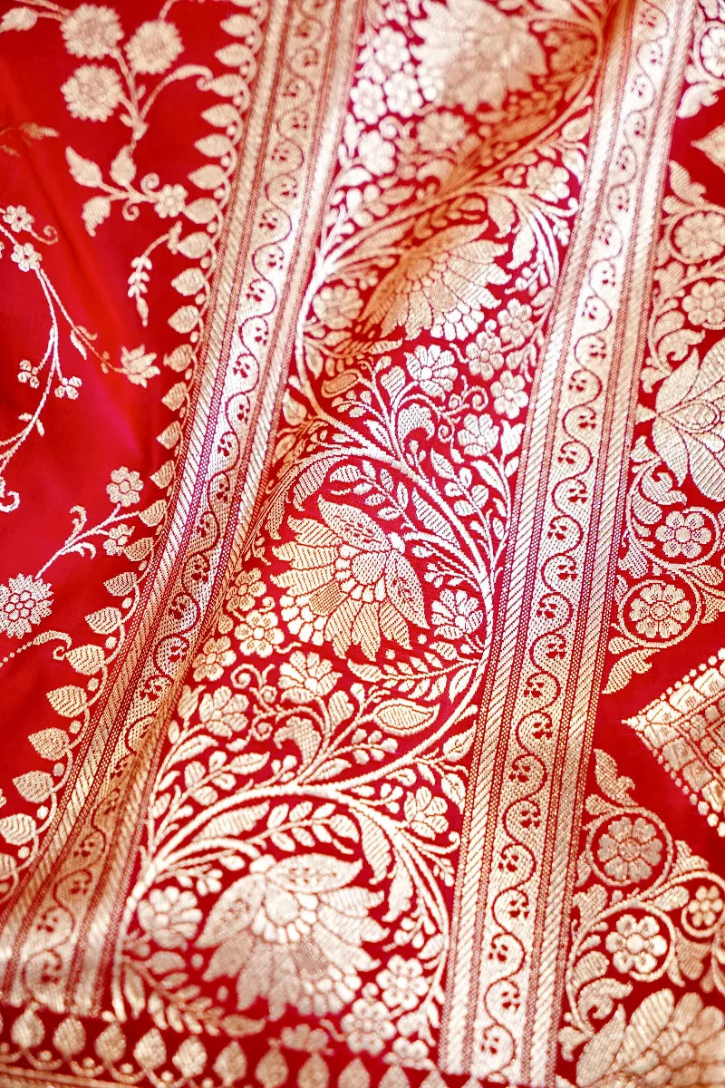 Pure silk sarees in Varanasi