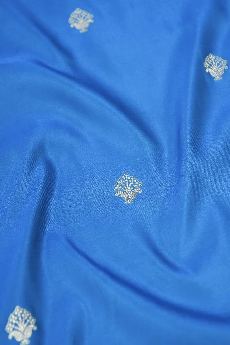 Banarasi saree shop near me with wedding designs