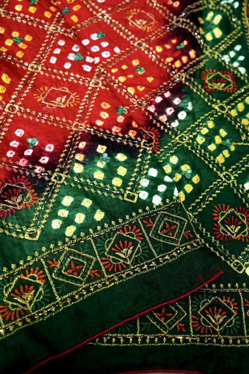RED WITH GREEN COLOR GAJJI SILK BANDHANI SAREE