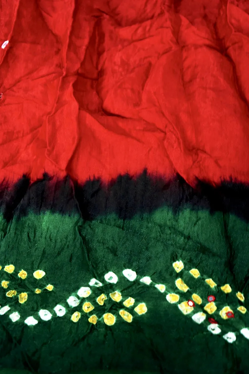 RED WITH GREEN COLOR GAJJI SILK BANDHANI SAREE