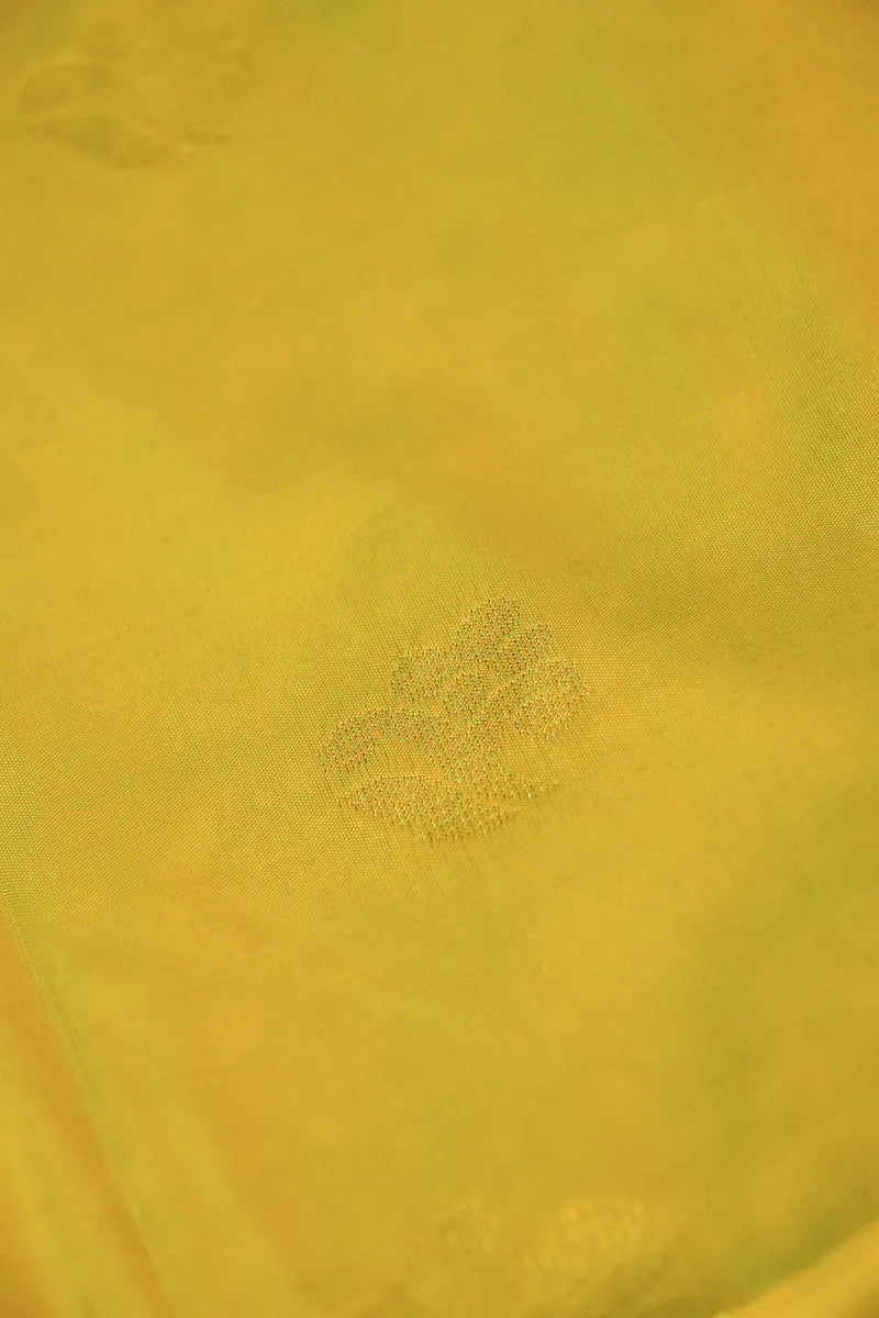 MEHNDI COLOR BANARASI SILK SAREE