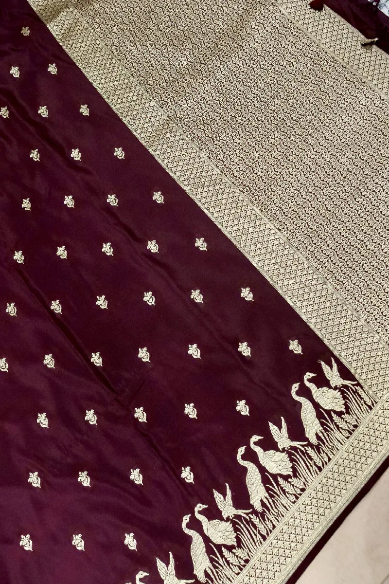 Banarasi best weaving designs in Varanasi