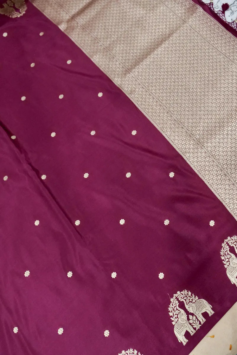 Authentic Banarasi saree store in Varanasi by Laxmi Saree Ghar