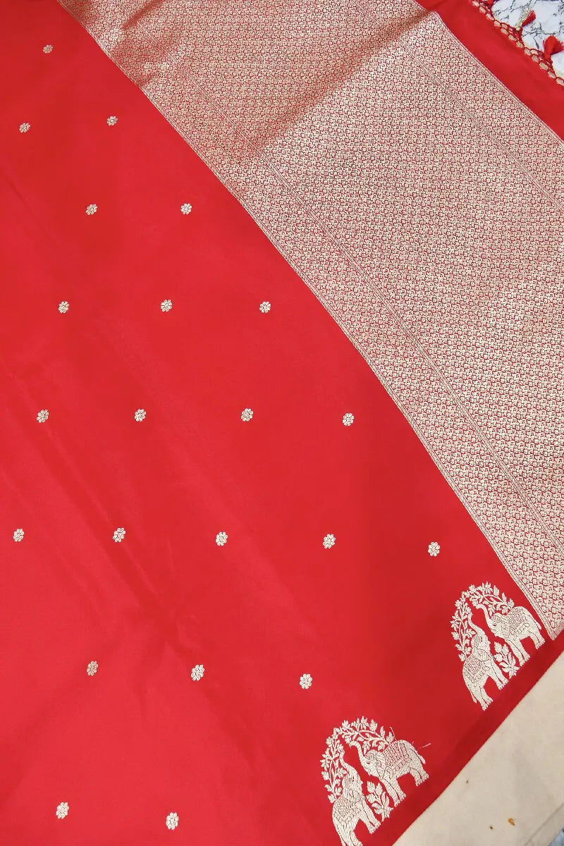 Best Saree Store in Varanasi for wedding outfits